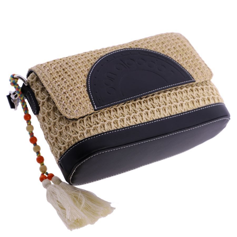 Bolso Don Algodón de rafia con detalle de borla