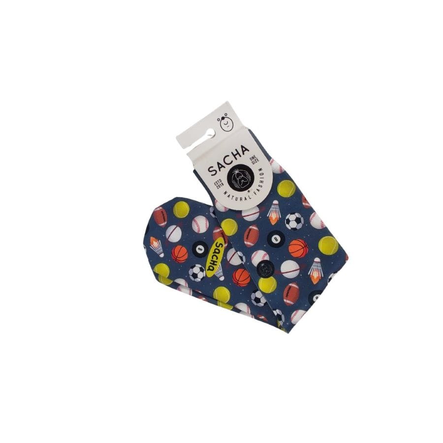 Pack taza y calcetines deportivos diseñados y fabricados por Sacha