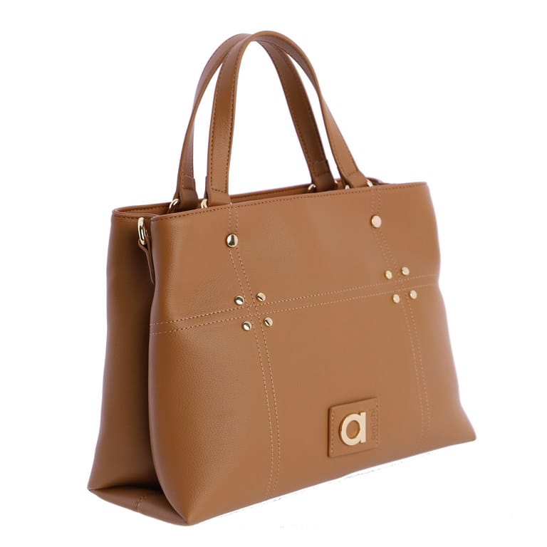 Bolso de mano de Amichi en colorcamel fabricado con materiales de primera calidad