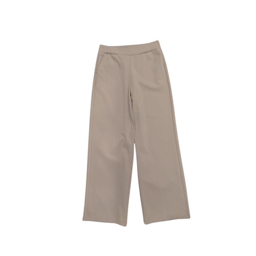 Pantalón recto en clor beige con dos bolsillos y pernera recta de Vico Nature
