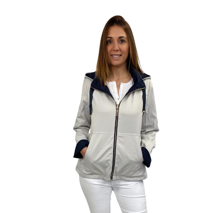 Parka reversible en aul marino y gris diseñada y fabricada en españa por Vico Nature con materiales de alta calidad