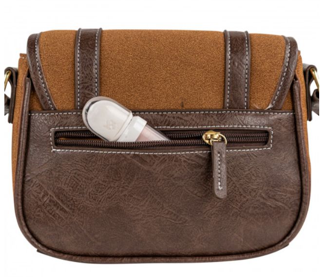 Bolso de solapa de Lois en color camel y marrón con detalle de hebillas en simil piel.