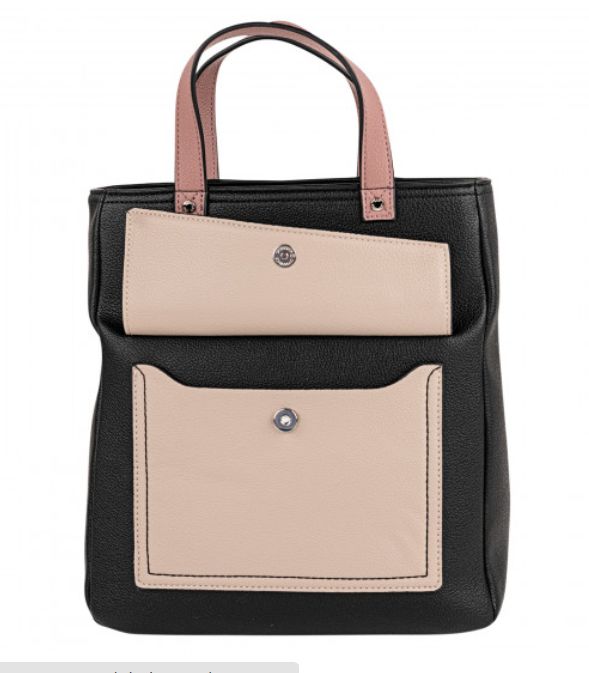 Mochila de piel sintética resistente, versátil, elegante y funcional de Lois Jeans.
