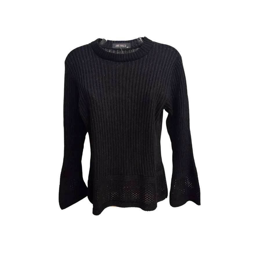 Suéter de mujer de canalé con cuello redondo y manga de campana ideal tanto para un look de fiesta como casual