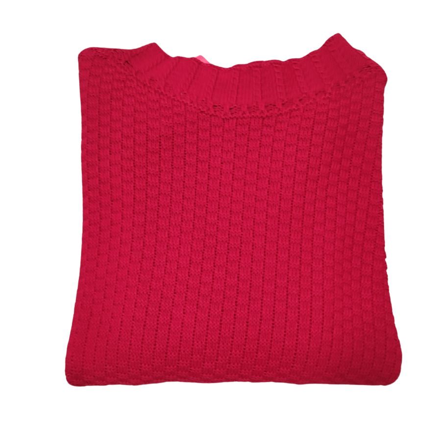 Jersey Rojo Punto Elegante acabado de calidad con detalles tejidos. El color estrella de la temporada.