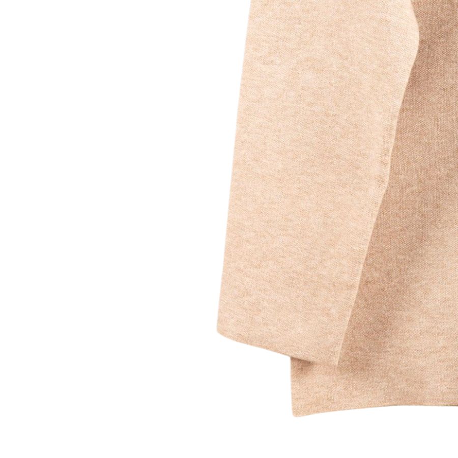 Jersey Punto Elegante Suave. Este suéter elegante es perfecto para tu look casual. Es de punto suave y muy versátil.
