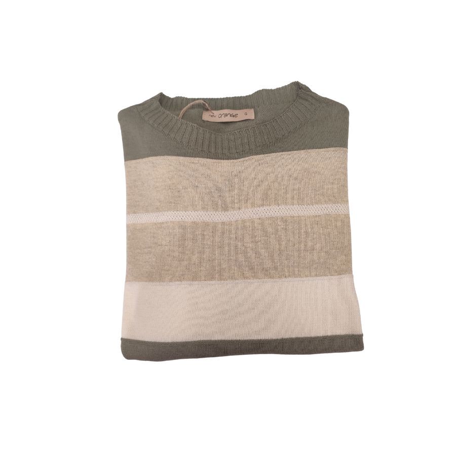 Jersey Rayas Verdes Vico. El conjunto informal perfecto. Ligero, cómodo y diseñado para favorecer cualquier silueta.