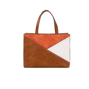 Bolso Tote Mujer Marrón. Vista frontal del bolso Lois Jeans en tonos marrón, tierra y beige con logotipo grabado y bolsillo de cremallera dorado.