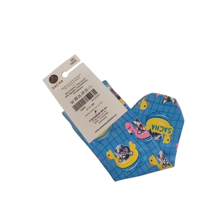 Calcetines Mujer Patitos Divertidos. Los calcetines divertidos más frescos de la temporada. Estos calcetines de marca Sacha en talla única (37-41) ofrecen suavidad y una transpiración óptima gracias a sus materiales técnicos. Un accesorio de moda femenina imprescindible para dar color a tu look diario en nuestra tienda online.