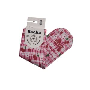 Calcetines Brillo Cerezas Cuadros. Calcetines de mujer marca Sacha con estampado de cuadros vichy rosa y cerezas. Incorporan hilo de lurex para un acabado brillante y chic, ideales para looks retro y femeninos.