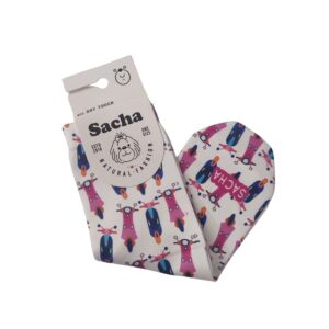 Calcetines Sacha Motos Retro. Disfruta del máximo confort con los calcetines Sacha técnicos. Gracias a su composición con 35% de algodón natural, ofrecen un ajuste perfecto y evitan la humedad. Encuentra estos exclusivos complementos de mujer en nuestra tienda online y camina con las mejores vibraciones.