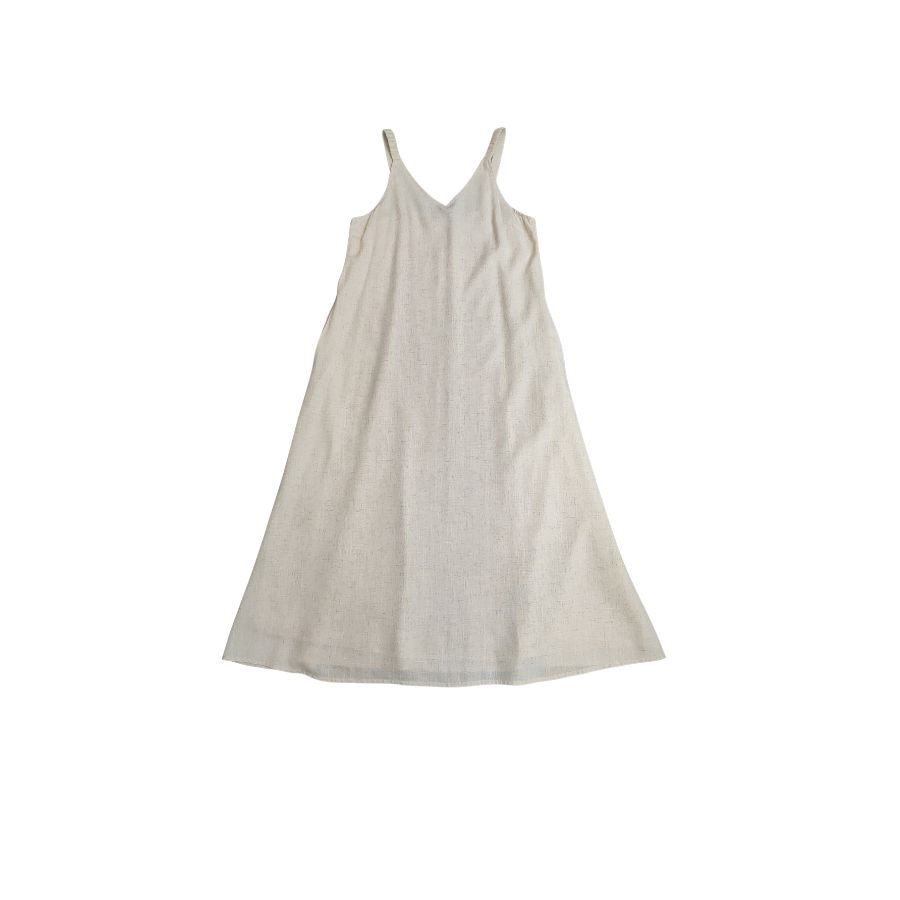 Vestido Midi Lino Tirantes. Vestido midi de tirantes finos marca DON ALGODON en tono beige natural hecho con mezcla de lino-