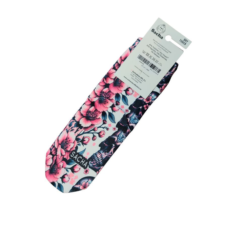 Calcetines Sacha de mujer con calaveras y flores sobre fondo claro